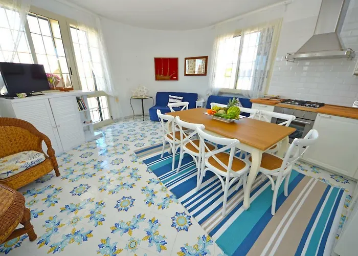 Casa Baia Vista Mare 度假居 *